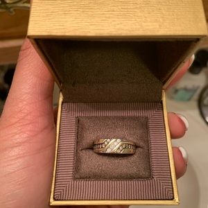 Chocolate diamond men’s band